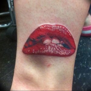 фото тату губы рисунок от 30.09.2017 №036 - tattoo lips drawing - tattoo-photo.ru