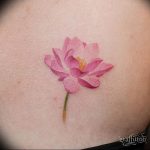 фото тату лотос от 02.10.2017 №075 - lotus tattoo - tattoo-photo.ru