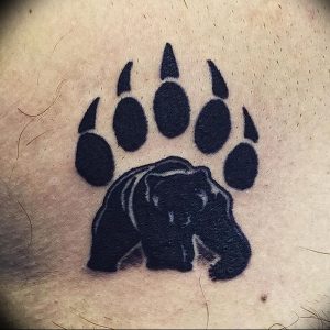 фото тату медвежья лапа от 30.09.2017 №031 - bear paw tattoo - tattoo-photo.ru