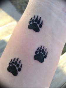 фото тату медвежья лапа от 30.09.2017 №059 - bear paw tattoo - tattoo-photo.ru