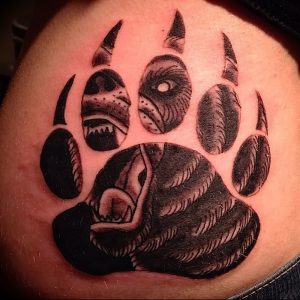 фото тату медвежья лапа от 30.09.2017 №070 - bear paw tattoo - tattoo-photo.ru