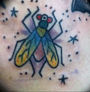 фото тату муха от 22.09.2017 №036 - Fly Tattoo - tattoo-photo.ru