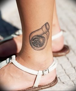 фото тату на щиколотке от 30.10.2017 №054 - ankle tattoo - tattoo-photo.ru