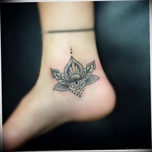 фото тату на щиколотке от 30.10.2017 №076 - ankle tattoo - tattoo-photo.ru