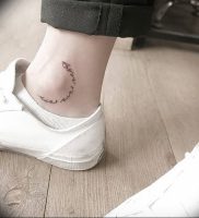 фото тату на щиколотке от 30.10.2017 №126 — ankle tattoo — tattoo-photo.ru