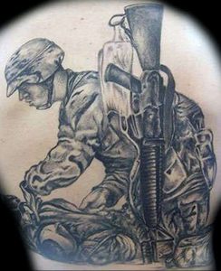 фото тату оружие от 05.09.2017 №002 - tattoo weapons - tattoo-photo.ru