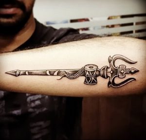 фото тату оружие от 05.09.2017 №003 - tattoo weapons - tattoo-photo.ru