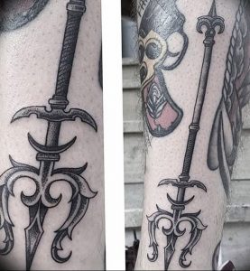 фото тату оружие от 05.09.2017 №023 - tattoo weapons - tattoo-photo.ru