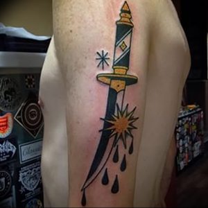 фото тату оружие от 05.09.2017 №055 - tattoo weapons - tattoo-photo.ru