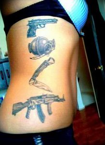 фото тату оружие от 05.09.2017 №061 - tattoo weapons - tattoo-photo.ru