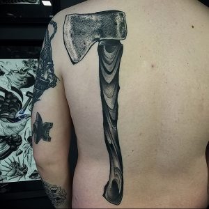 фото тату оружие от 05.09.2017 №066 - tattoo weapons - tattoo-photo.ru