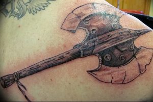 фото тату оружие от 05.09.2017 №075 - tattoo weapons - tattoo-photo.ru