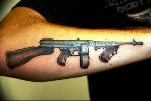 фото тату оружие от 05.09.2017 №112 - tattoo weapons - tattoo-photo.ru