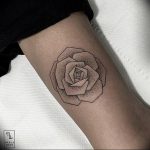 фото тату роза от 30.09.2017 №050 - rose tattoo - tattoo-photo.ru