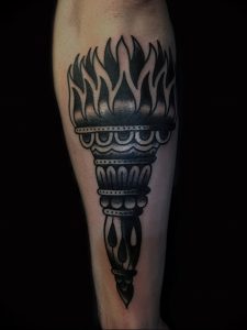 фото тату факел от 08.09.2017 №085 - tattoo torch - tattoo-photo.ru