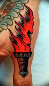 фото тату факел от 08.09.2017 №144 - tattoo torch - tattoo-photo.ru