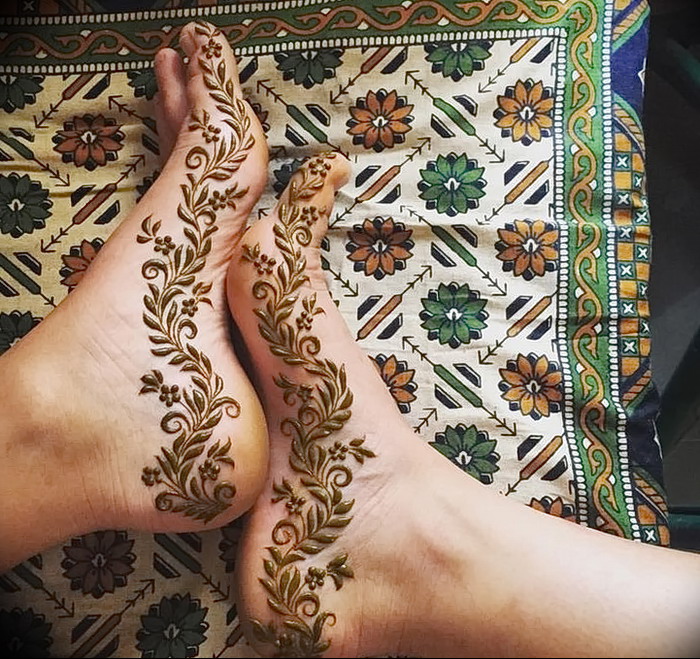 фото Мехенди на ноге от 24.10.2017 № 011 - Mehendi on foot - tattoo-photo.r...