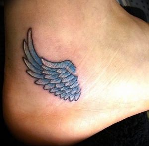 фото тату Крылья Гермеса от 21.10.2017 №047 - tattoo Wings of Hermes - tattoo-photo.ru