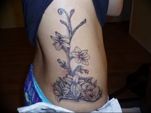 фото тату жасмин от 18.10.2017 №012 - tattoo jasmine - tattoo-photo.ru