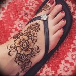 фото Мехенди на ноге от 24.10.2017 №098 - Mehendi on foot - tattoo-photo.ru