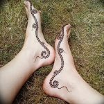 фото Мехенди на ноге от 24.10.2017 №113 - Mehendi on foot - tattoo-photo.ru