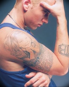фото Тату Эминема от 13.10.2017 №064 - Eminem Tattoo - tatufoto.com