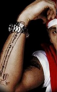 фото Тату Эминема от 13.10.2017 №077 - Eminem Tattoo - tatufoto.com