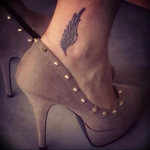 фото тату Крылья Гермеса от 21.10.2017 №005 - tattoo Wings of Hermes - tattoo-photo.ru
