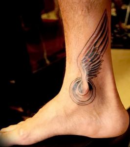 фото тату Крылья Гермеса от 21.10.2017 №012 - tattoo Wings of Hermes - tattoo-photo.ru