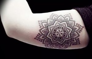 фото тату в индийском стиле от 18.10.2017 №009 - tattoo in Indian style - tattoo-photo.ru
