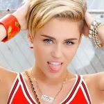 фото Тату Майли Сайрус от 05.12.2017 №014 - Miley Cyrus Tattoo - tattoo-photo.ru