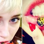фото Тату Майли Сайрус от 05.12.2017 №038 - Miley Cyrus Tattoo - tattoo-photo.ru