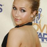 фото Тату Майли Сайрус от 05.12.2017 №067 - Miley Cyrus Tattoo - tattoo-photo.ru