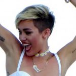 фото Тату Майли Сайрус от 05.12.2017 №069 - Miley Cyrus Tattoo - tattoo-photo.ru