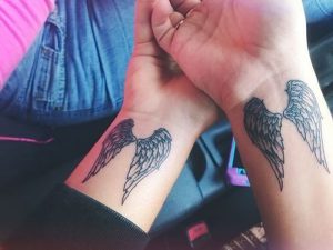 фото тату Крылья от 04.12.2017 №047 - Tattoo Wings - tattoo-photo.ru