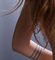 фото тату с полосой от 05.12.2017 №018 — tattoo with stripe — tattoo-photo.ru