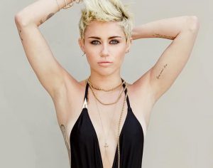 фото Тату Майли Сайрус от 05.12.2017 №062 - Miley Cyrus Tattoo - tattoo-photo.ru