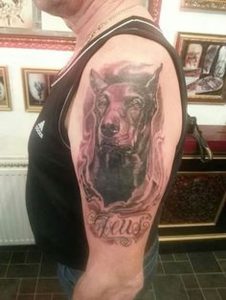 фото тату доберман от 21.11.2017 №006 - Doberman tattoo - tattoo-photo.ru