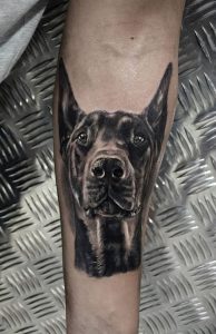 фото тату доберман от 21.11.2017 №011 - Doberman tattoo - tattoo-photo.ru