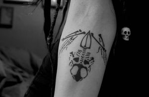 фото тату скелет от 28.12.2017 №006 - tattoo skeleton - tattoo-photo.ru