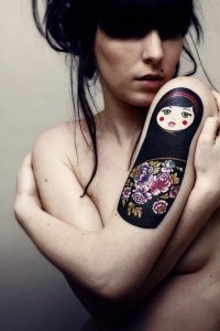 фото тату Матрешка от 25.12.2017 №022 - Matryoshka tattoo - tattoo-photo.ru