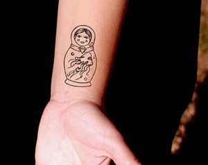 фото тату Матрешка от 25.12.2017 №053 - Matryoshka tattoo - tattoo-photo.ru