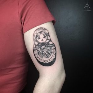 фото тату Матрешка от 25.12.2017 №096 - Matryoshka tattoo - tattoo-photo.ru