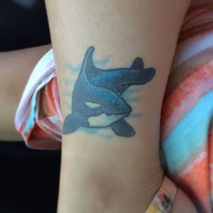 фото тату рыба кит от 07.12.2017 №052 - fish whale tattoo - tattoo-photo.ru