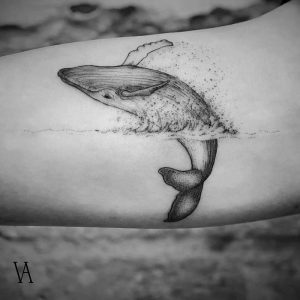 фото тату рыба кит от 07.12.2017 №075 - fish whale tattoo - tattoo-photo.ru