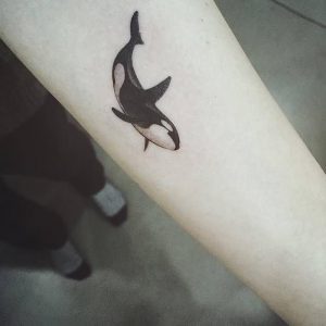 фото тату рыба кит от 07.12.2017 №087 - fish whale tattoo - tattoo-photo.ru