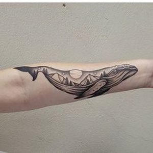 фото тату рыба кит от 07.12.2017 №098 - fish whale tattoo - tattoo-photo.ru