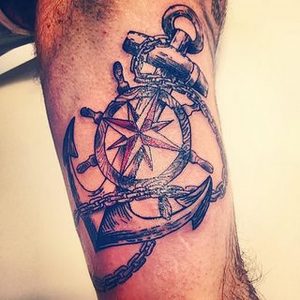 фото тату штурвал от 09.12.2017 №032 - tattoo steering wheel - tattoo-photo.ru