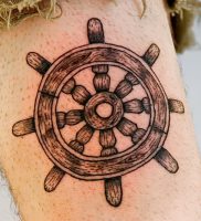 фото тату штурвал от 09.12.2017 №084 — tattoo steering wheel — tattoo-photo.ru