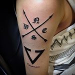 фото Абстрактные тату от 16.01.2018 №147 - Abstract tattoos - tattoo-photo.ru